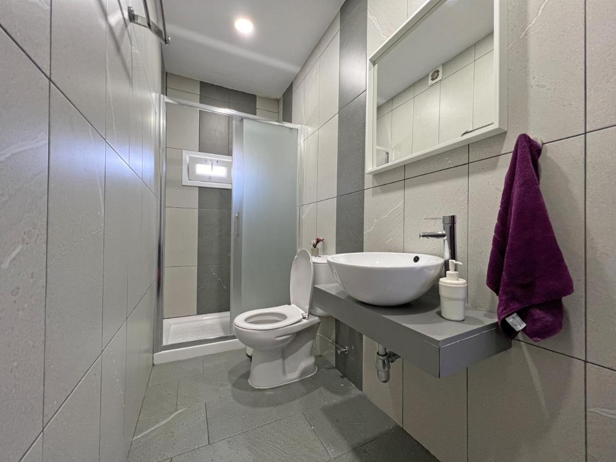 Apollo Rooms By Albert'S Apartment ลาร์นาคา ภายนอก รูปภาพ
